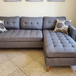 New 86x59 Sectional Couch / Free Delivery 