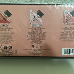 PRADA WOMEN’S GIFT SET