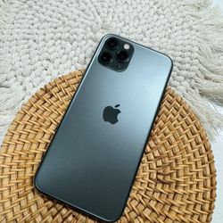 Apple iPhone 11 Pro 5.8 inch - 90 Days Warranty - Payment Plan Available ONLY $1 DOWN