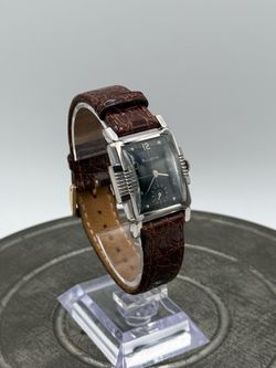 BULOVA tank