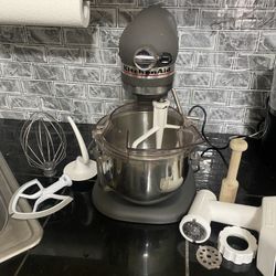 Kitchen Aid Mixer 