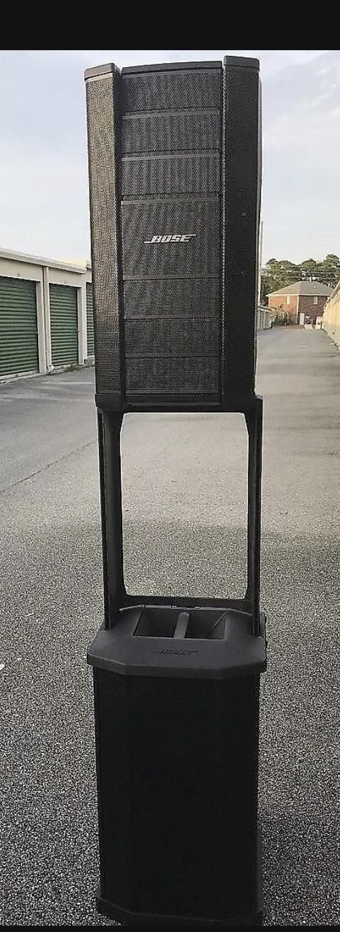 Bose F1 Model 812 Flexible Array Loudspeaker and Subwoofer