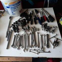 100 Pieces Snap-on