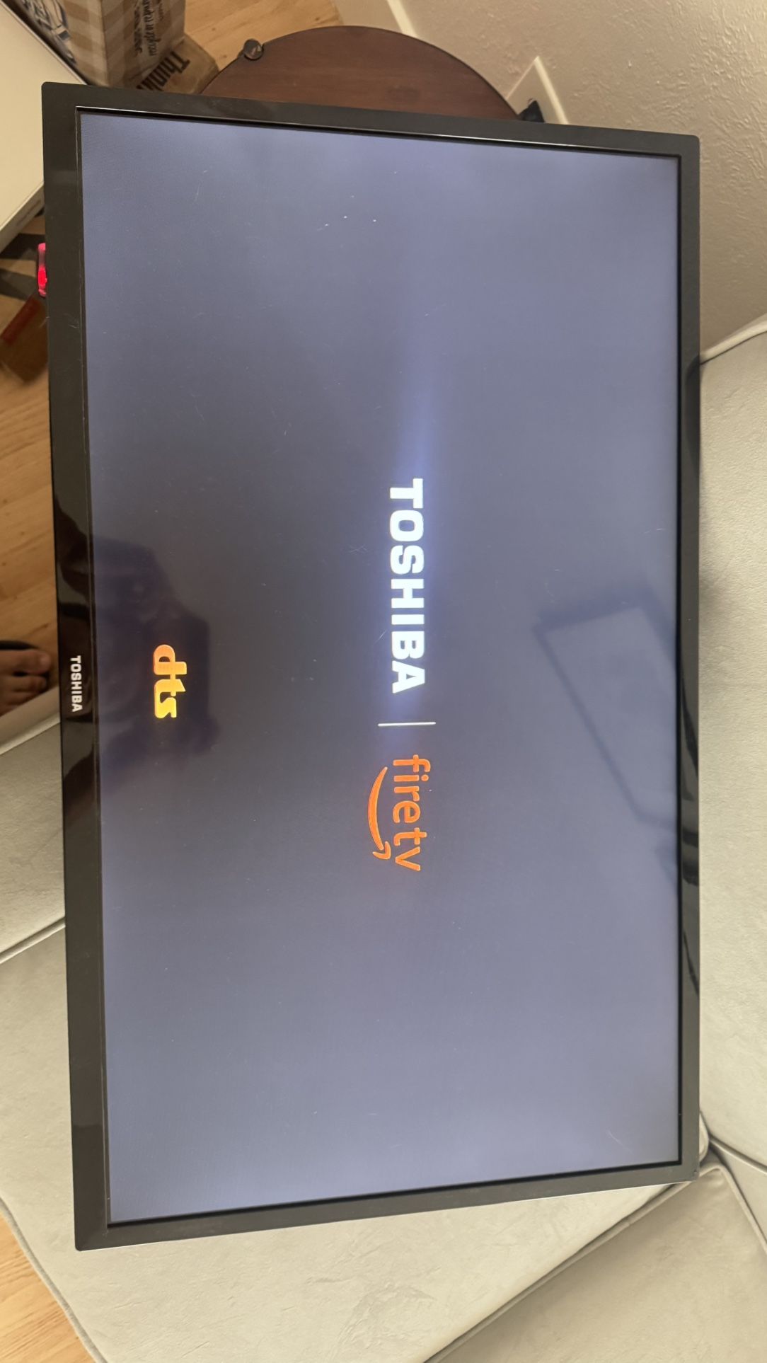 32 Inch Smart TV - Toshiba-