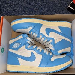 jordan 1 unc reimagined Size 10