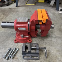 Grizzly swivel/flip bench vise + 2.5-inch drill-press vise – $60 OBO