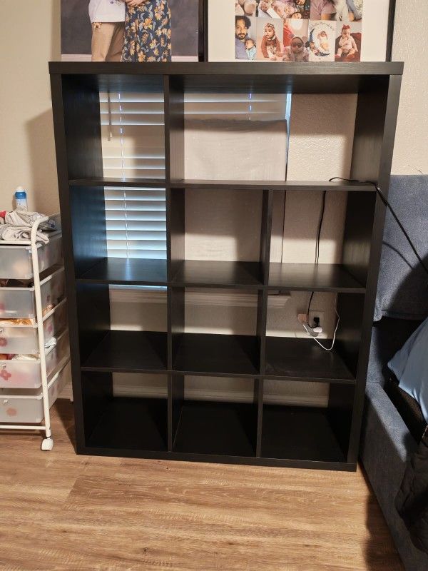 Shelf Unit / IKEA KALLAX