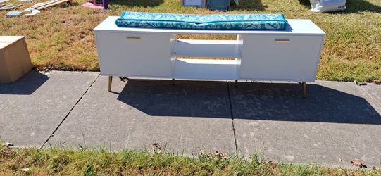 White TV stand