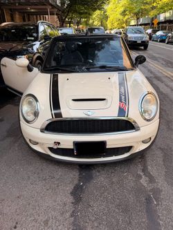 2010 MINI COOPER S