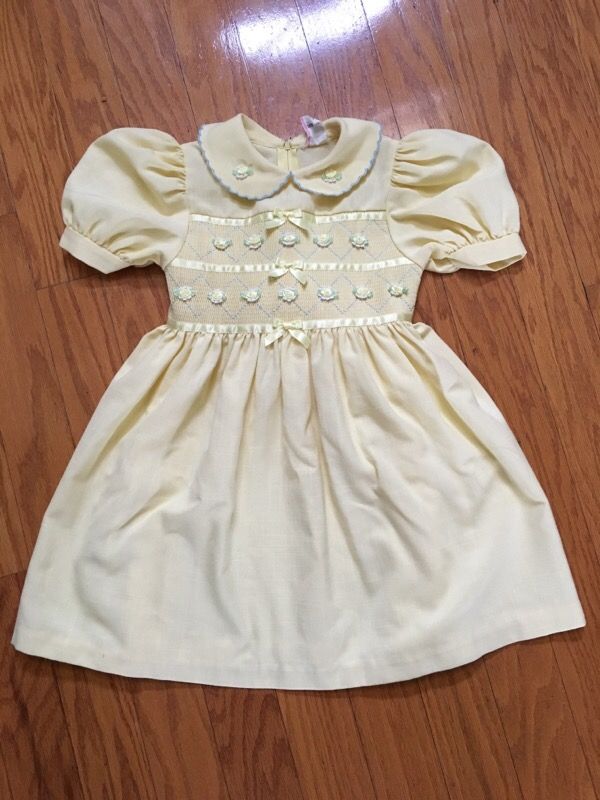 Cute yellow dress