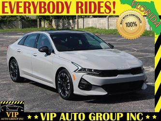 2022 Kia K5