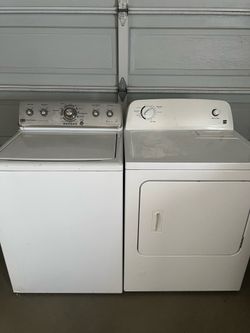 Washer and gas dryer