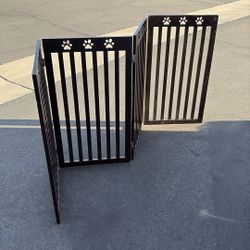 Foldable Solid Wood Dog Gate 