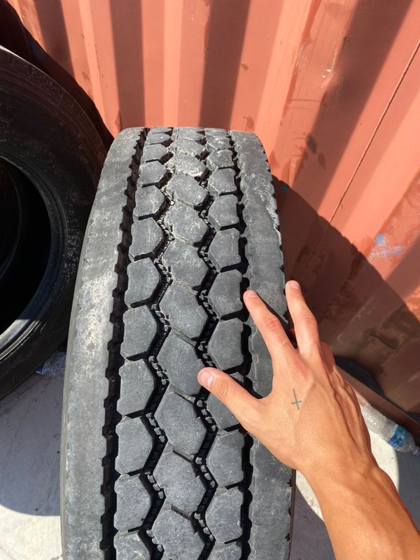 Used/new semi truck tires commercial tires for Sale in Orlando, FL