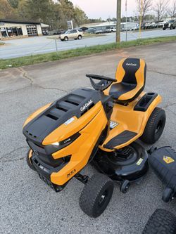Cub Cadet LT146 rider Mower