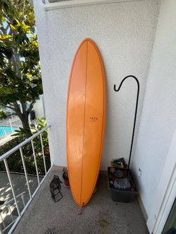 7’2” TORQ SURFBOARD and bag