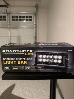 ROADSHOCK 1400 Lumens 8in.  Light Bar