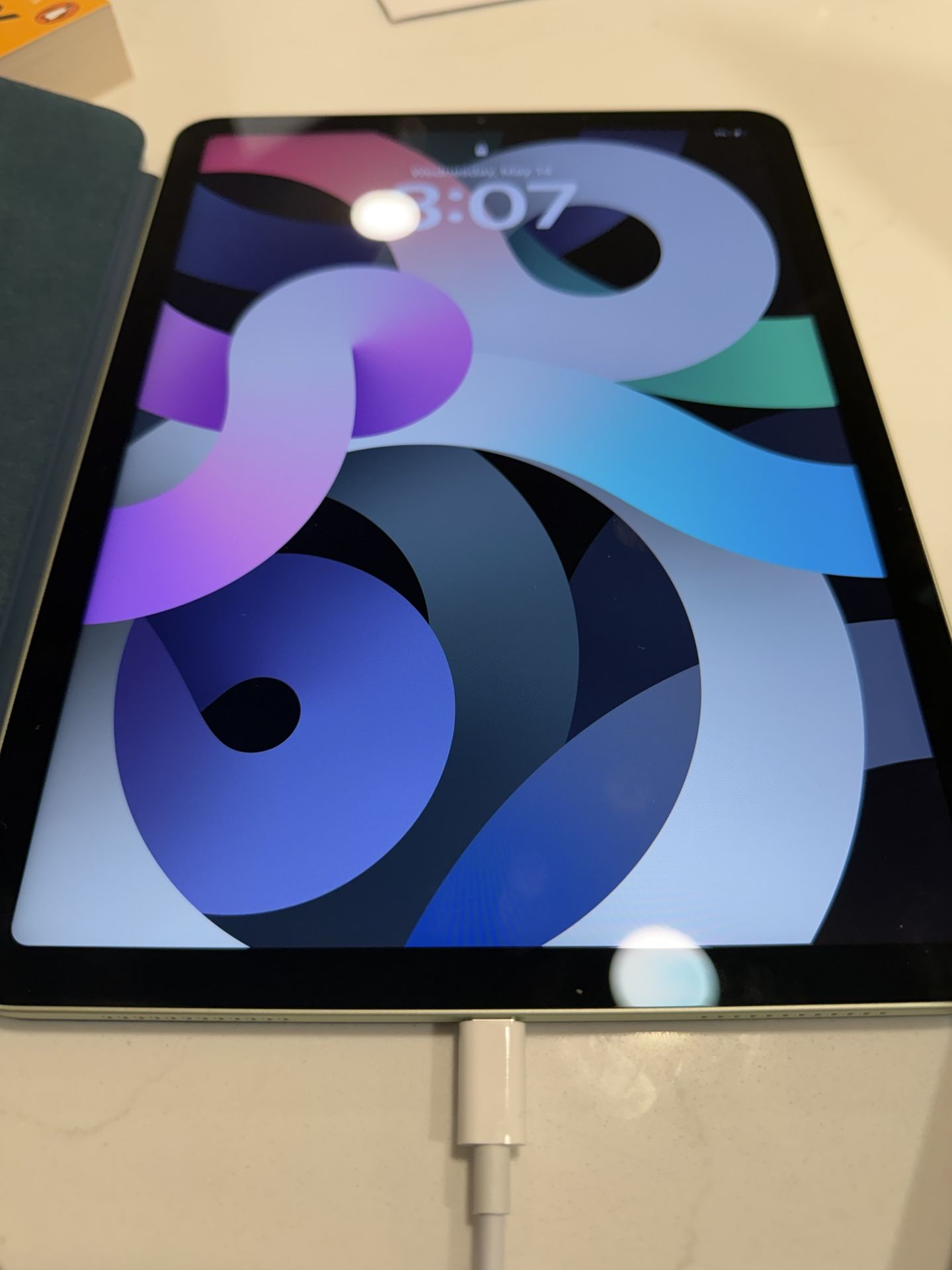 4th Gen iPad Air - Sage Green - 256gb