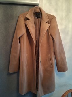 WOMEN'S COAT LIKE NEW SIZE XS PICK UP IN SUN VALLEY $10