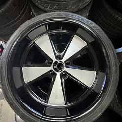 20 Inch USMAGS W/ TIRES
