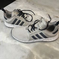Men’s Adidas Shoes/ Size 10