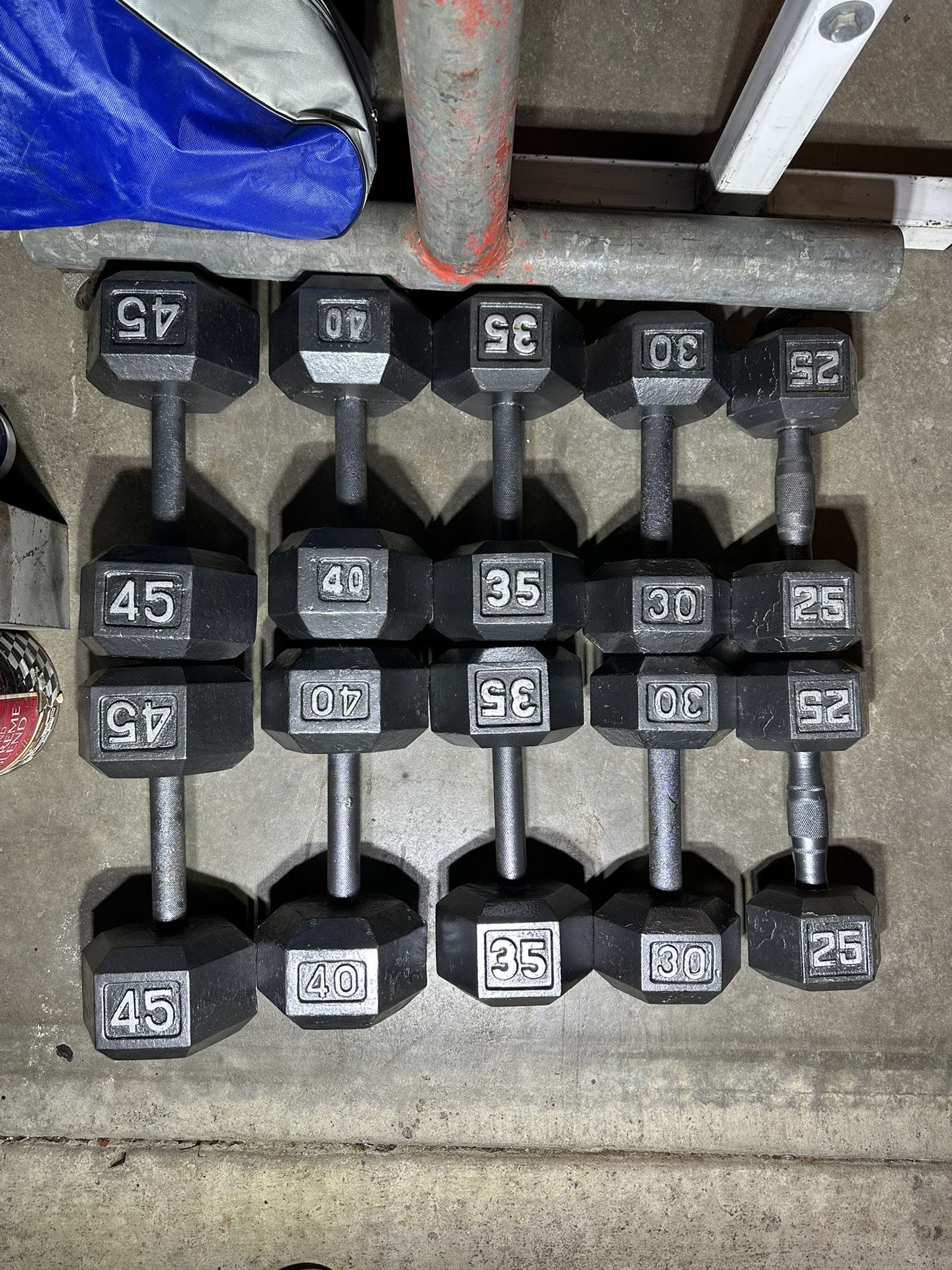 Dumbbells 