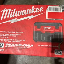 Milwaukee M18 18-Volt 2 Gal. Lithium-Ion Cordless Wet/Dry Vacuum (Tool-Only)

