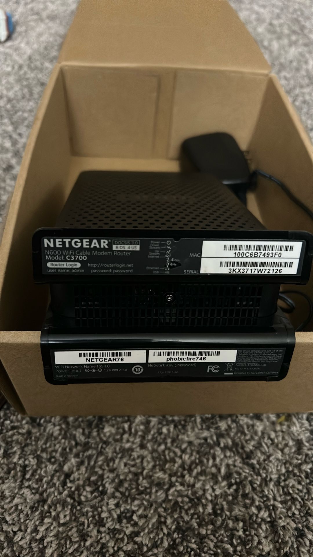 Netgear C3700 WIFI Cable modem Router