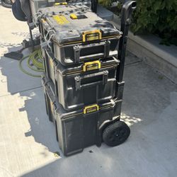 DeWalt Tough System 2.0 Portable Toolbox 