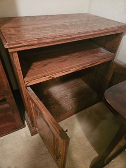 Free bookshelves and TV Stand