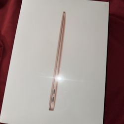 Gold Apple MacBook Air New 13 Inch With M1 Chip With 8gb Ram 256gb SSD With Applecare Plus New Sealed 