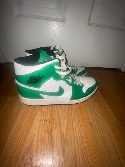 Jordan 1 Lucky green 