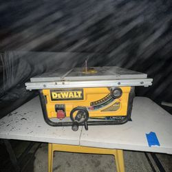 DEWALT 10" Table Saw + Brand New Diablo Blade