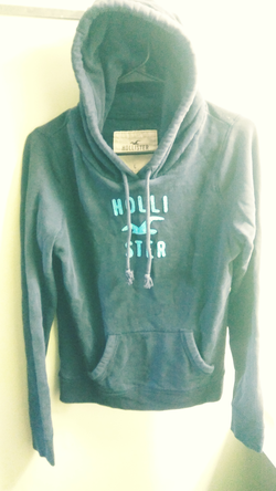 Hollister Hooded Sweater