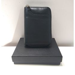 'IBFUN' Black Zippered Card Wallet *NIB*