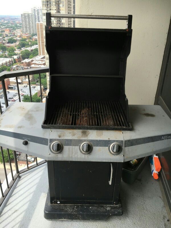 Weber Ducane Affinity 3100 Gas Grill! for Sale in Chicago, IL OfferUp