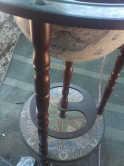 16rg century Globe bar Liquor Cabinet/ wheels