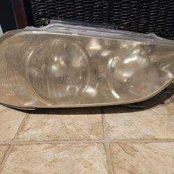 2001 Lexus IS300 Headlight- Drivers Side