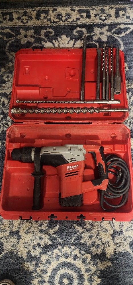 Milwaukee Rotary Hammer