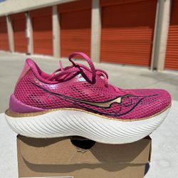 Wmns Saucony Endorphin Pro 3 Size 7