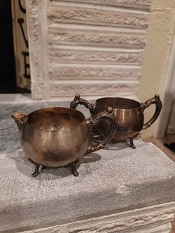 Cream and Sugar Set Oneida Vintage Silver Plated