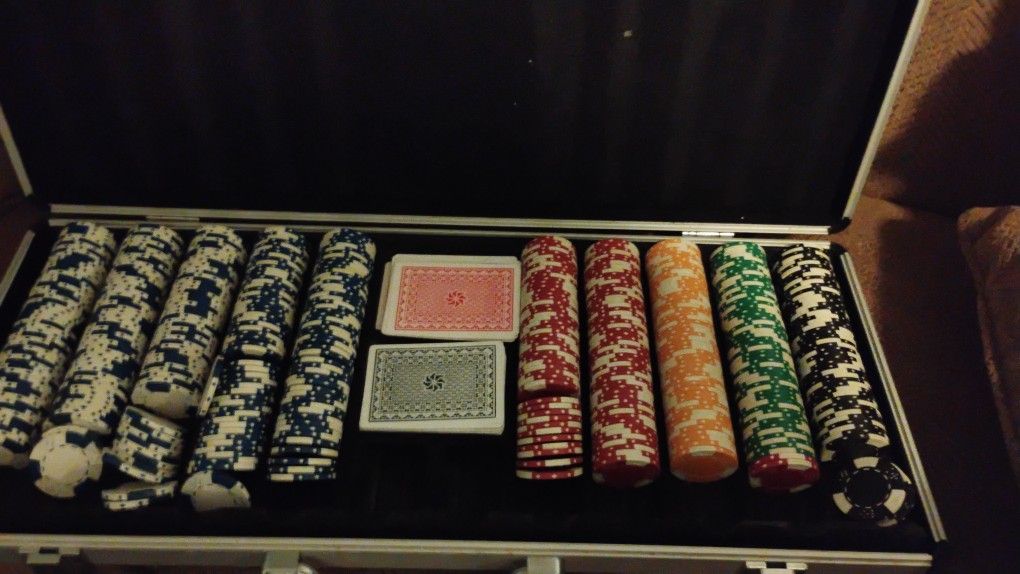 Clay Poker Chip Set