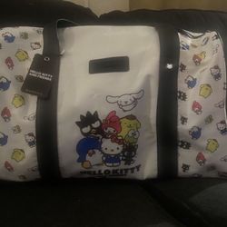 Brand New Duffle Bag Of Hello Kitty And Friends
