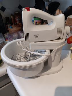 Krups 3Mix 4000 stand mixer with bowl