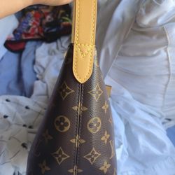 Designer Bucket Bag 