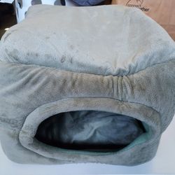 2-in-1 Pet Cave & Bed