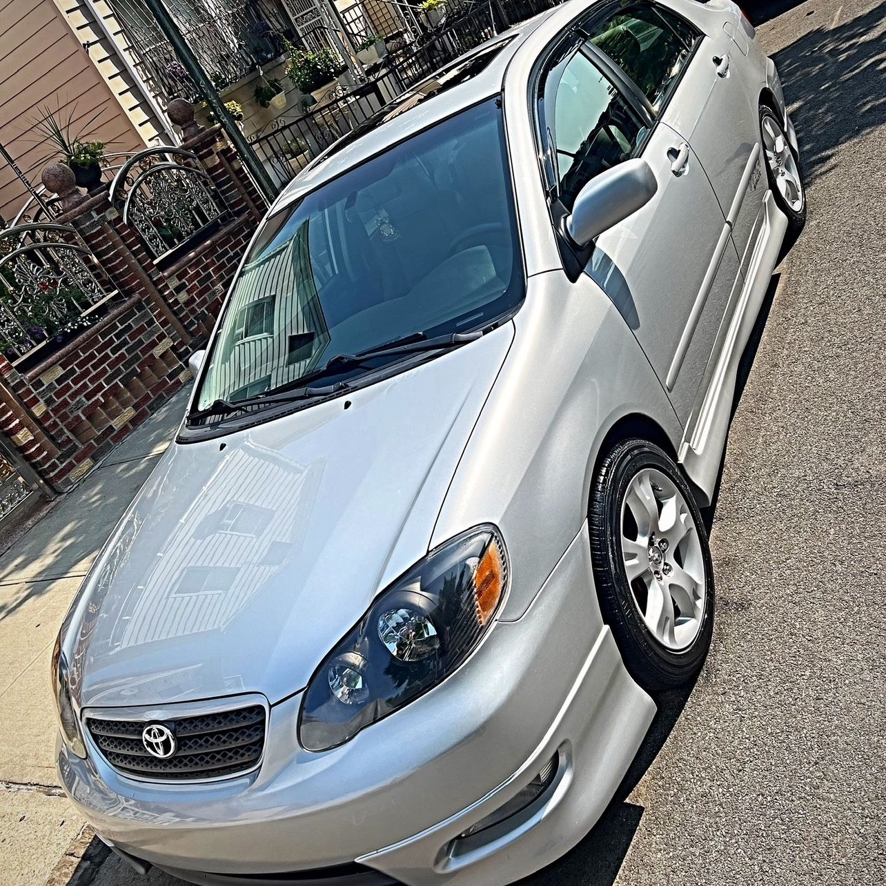 2005 Toyota Corolla