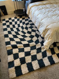 Checkered Swirl Rug