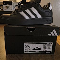 👟 BRAND NEW Woman's Adidas Grand Court 2.0 Sneaker - Size 5.5 ($30 With Box) 