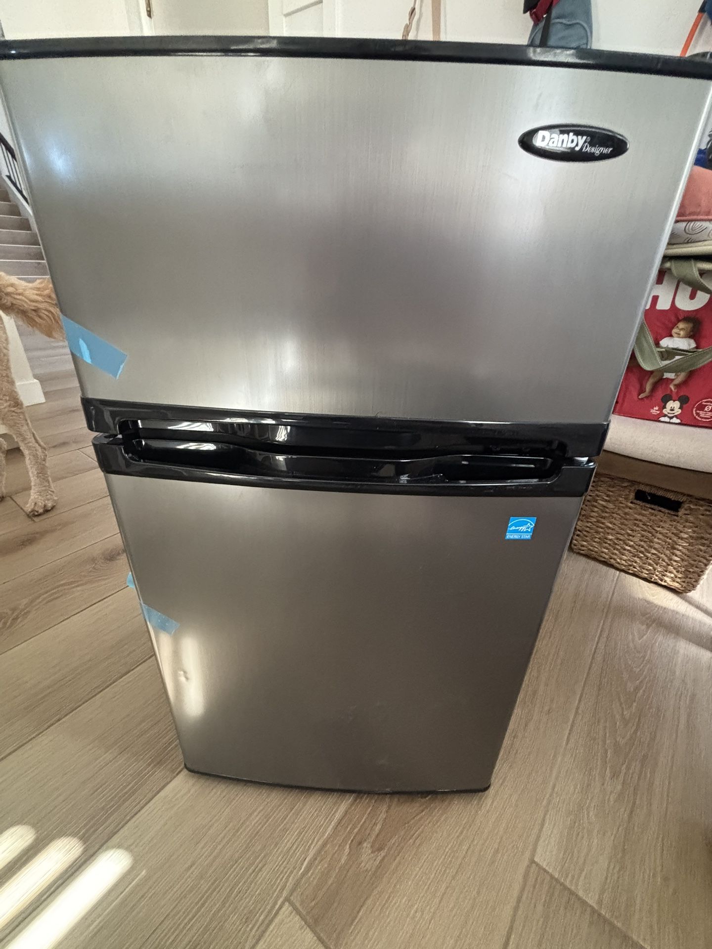 New Mini Fridge With Freezer